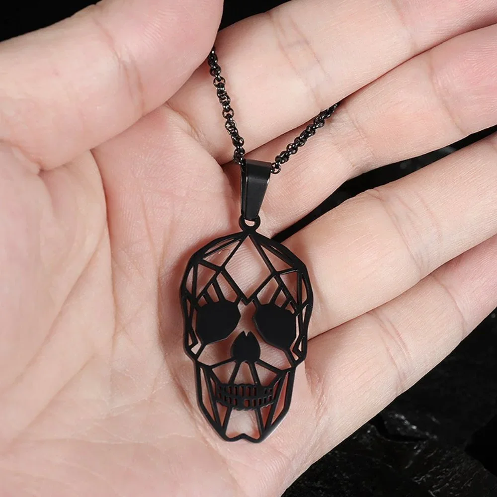 men black color skull necklace - Picture 2 of 2